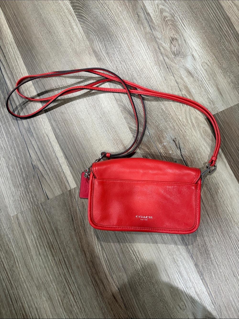 Coach Red Leather Crossbody Bag with Turn-Lock - Picture 2 of 5
